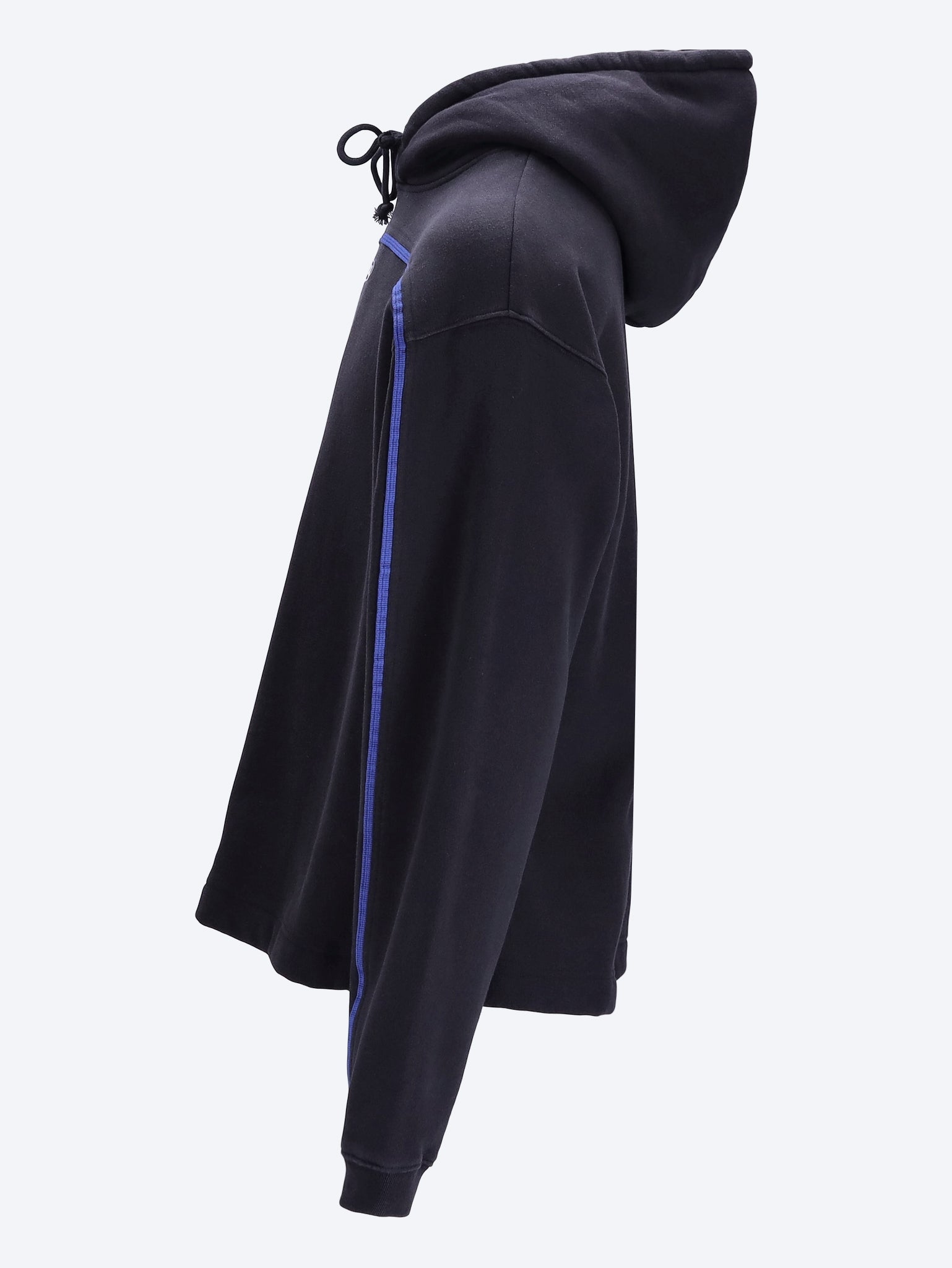 Ovaler Kapuzenpullover 2