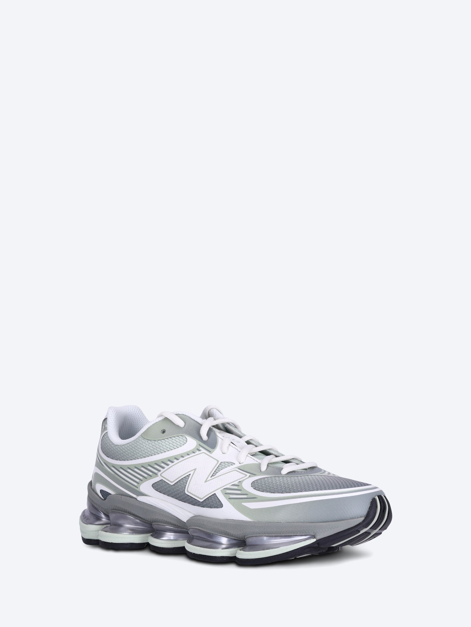 2000 Turnschuhe 2
