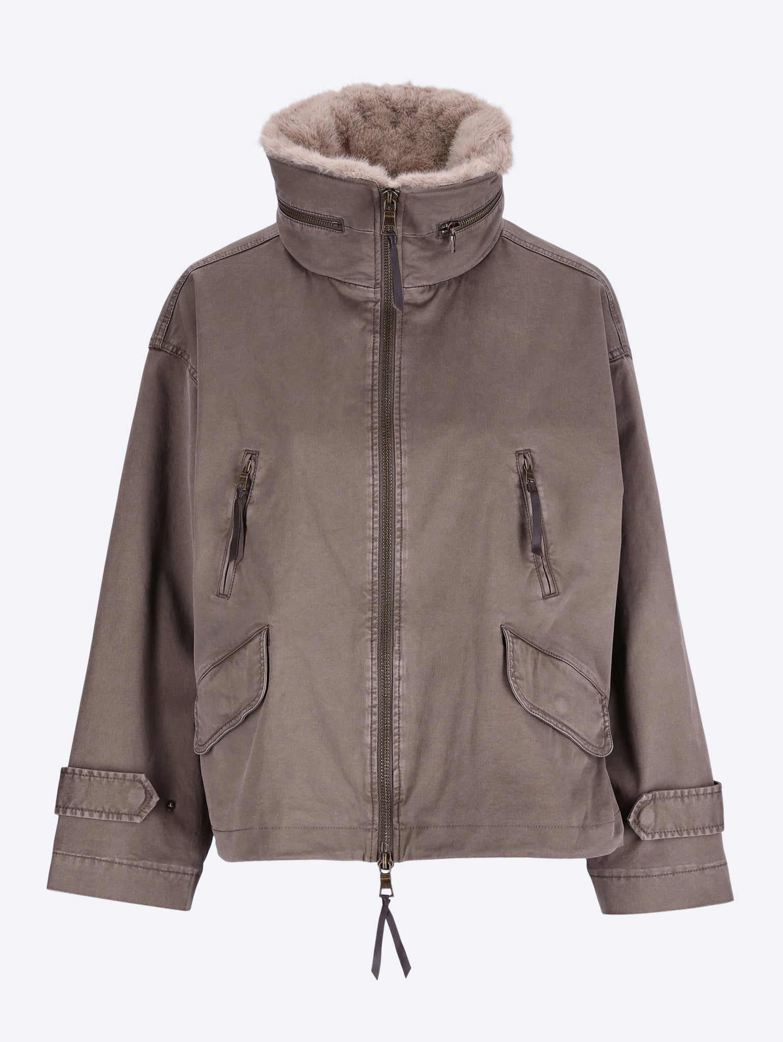 Tyra-Jacke 1