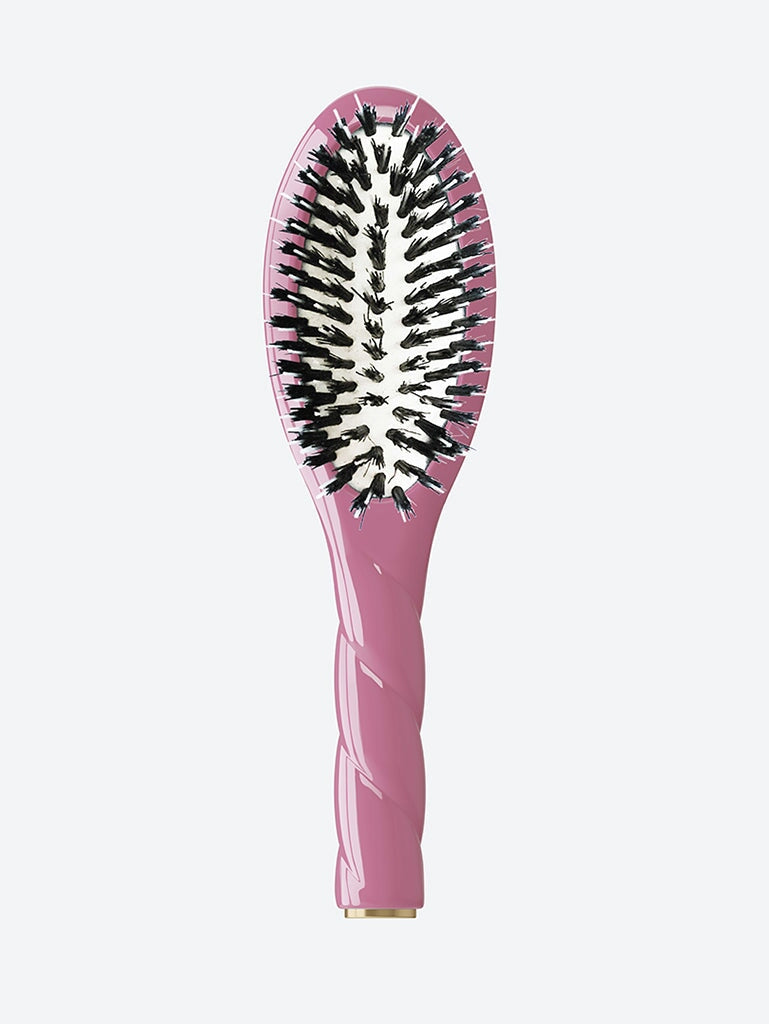 N.02 THE ESSENTIAL BABY BRUSH BERRY PINK 1