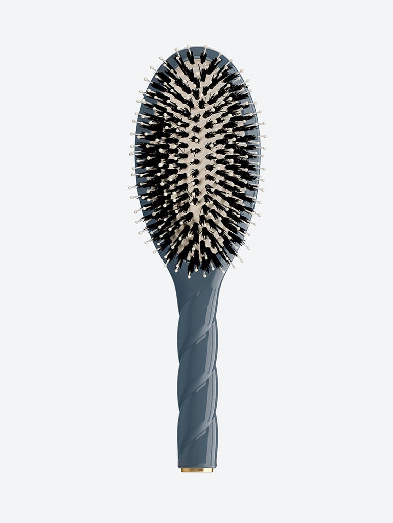 N.03 der wesentliche weiche große Pinsel blau 1
