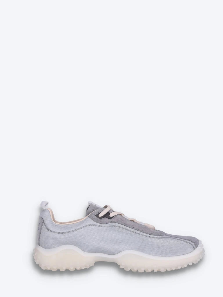 Sneakers aus Bubble-Wildleder aus technischem Stoff 1