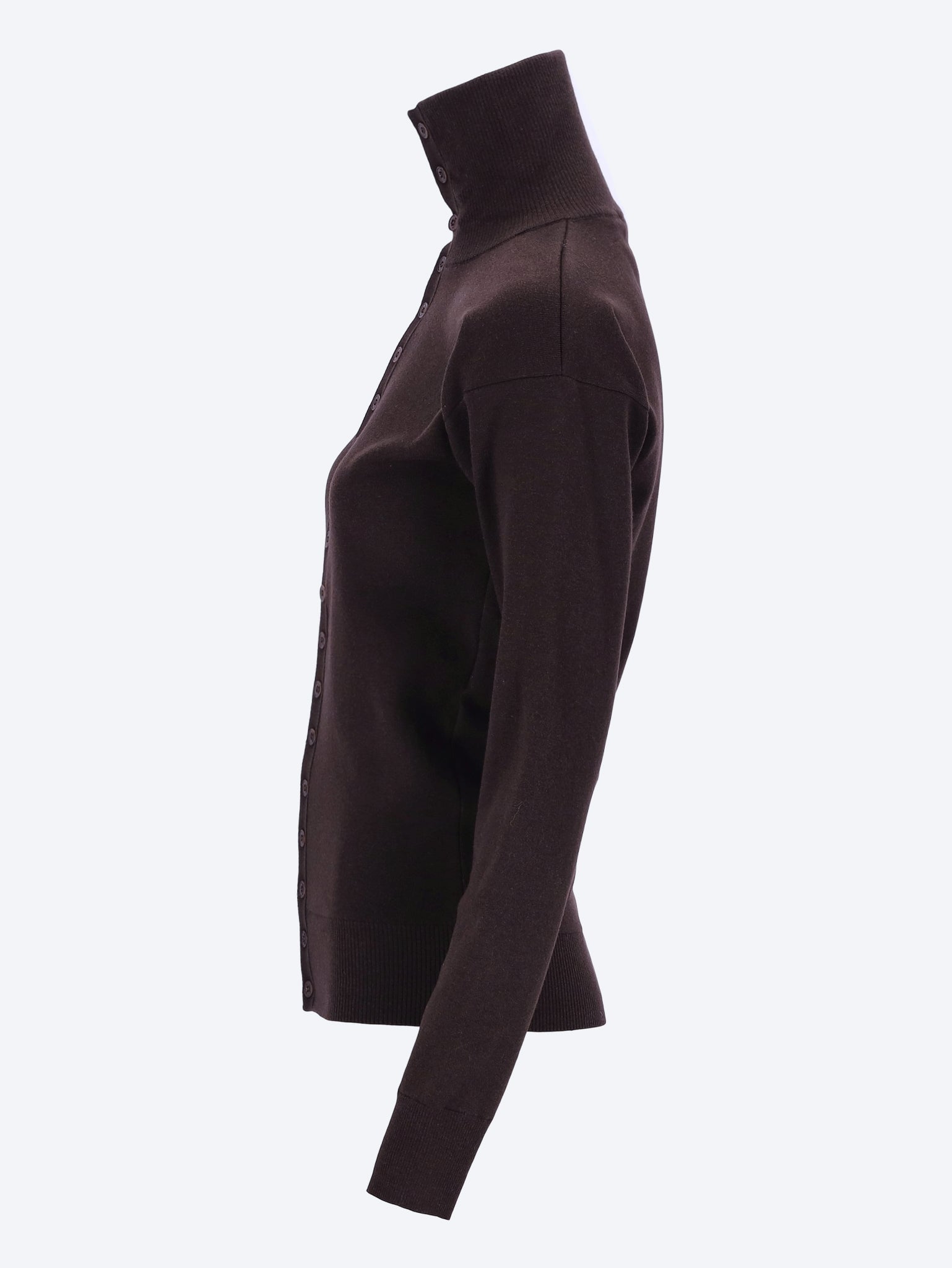 Buttoned fitted cardigan 2