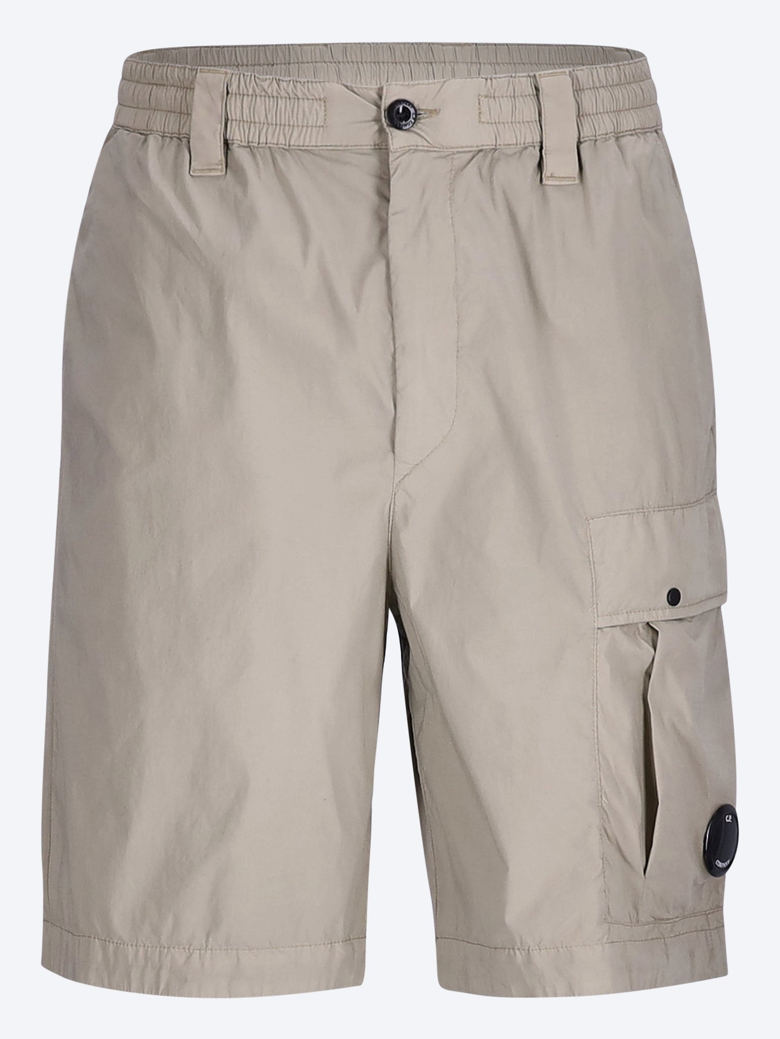Short cargo 1