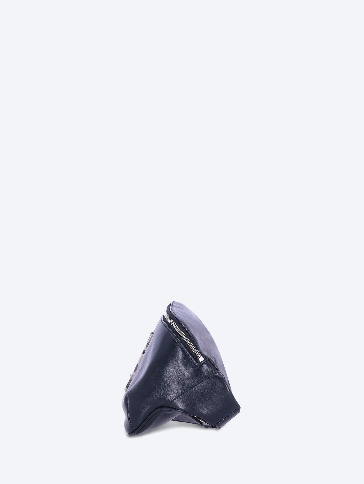 Claudius ysl belt bag 3