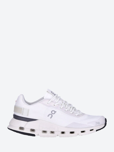 Cloudnova form sneakers