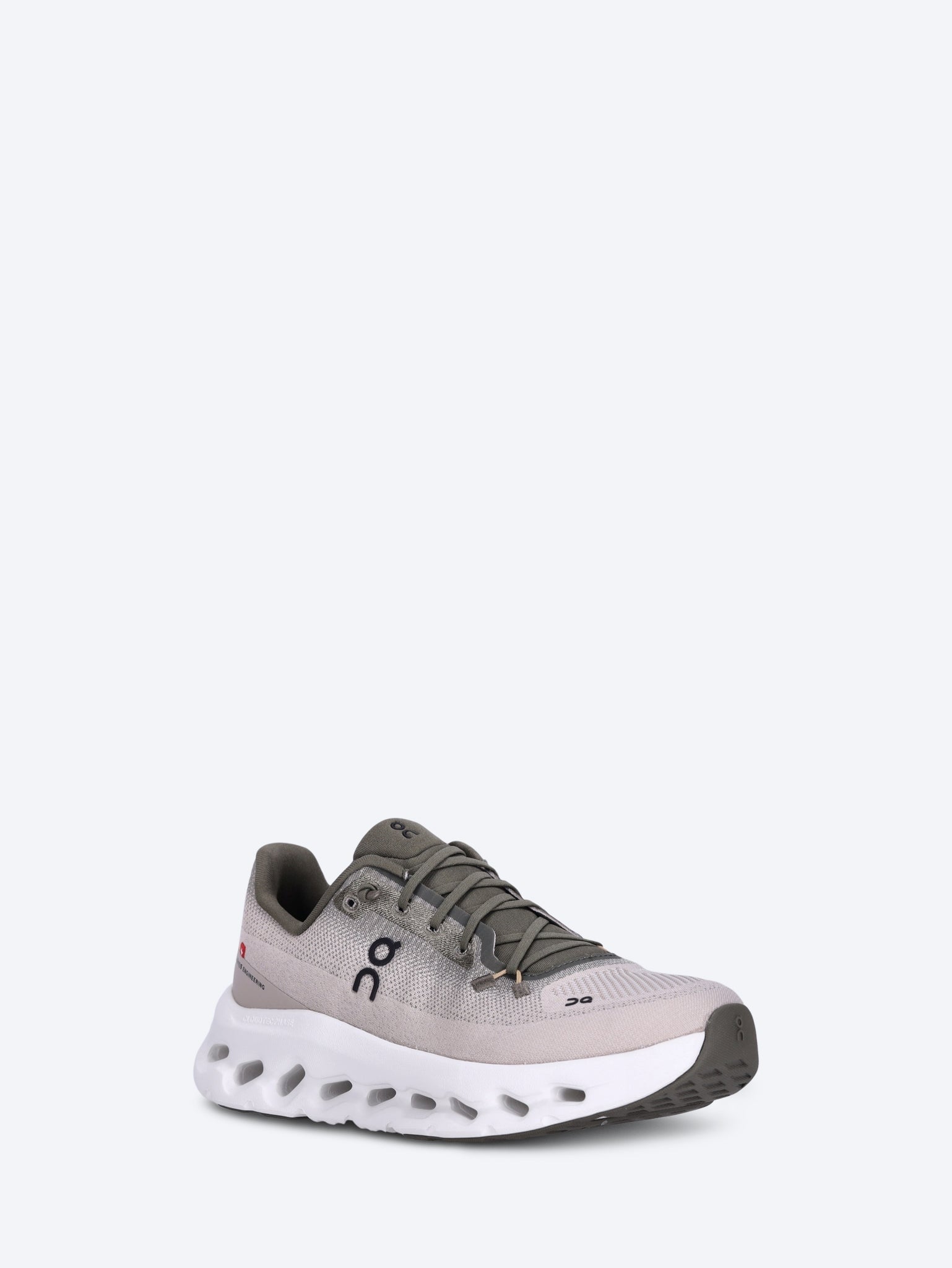 Cloudtilt sneakers 2