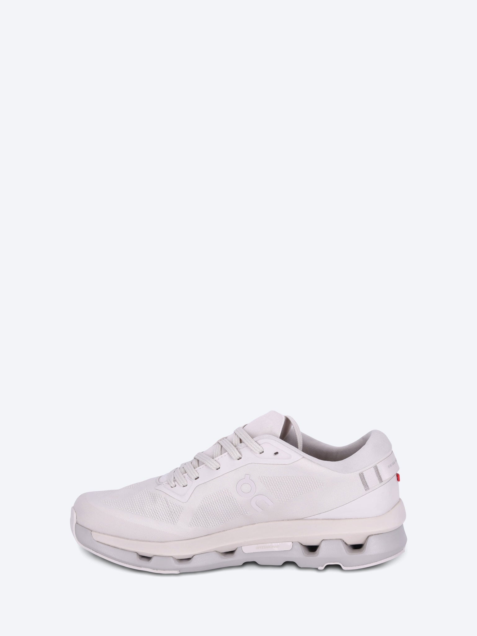 Baskets Cloudzone M 4