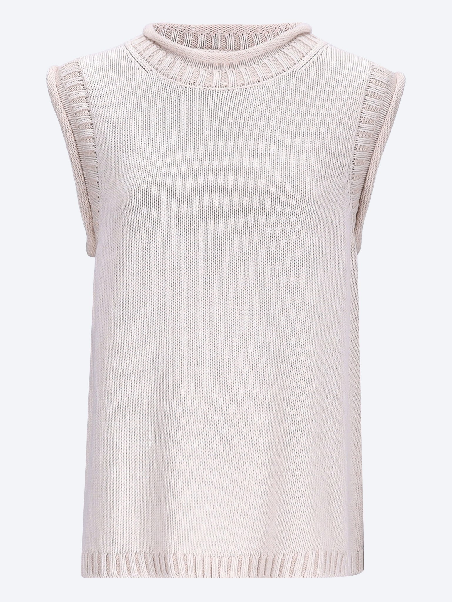 Effy boxy sweater vest 1