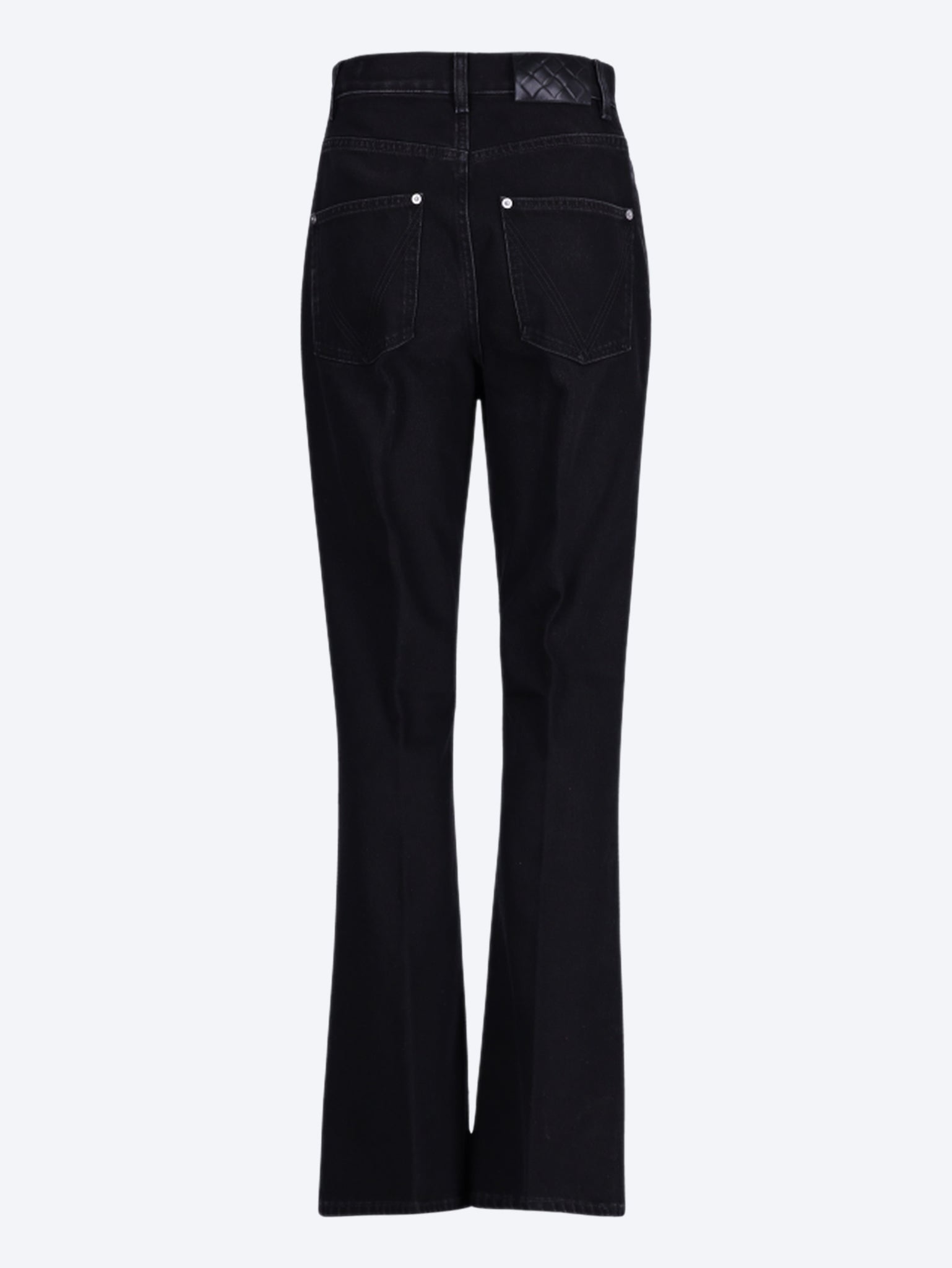 Schlagjeans aus verblasstem schwarzem Denim 2