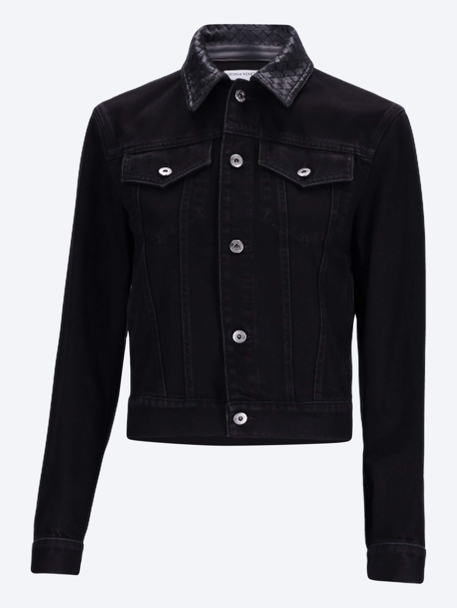 Ausgebleichte schwarze Jeansjacke 1