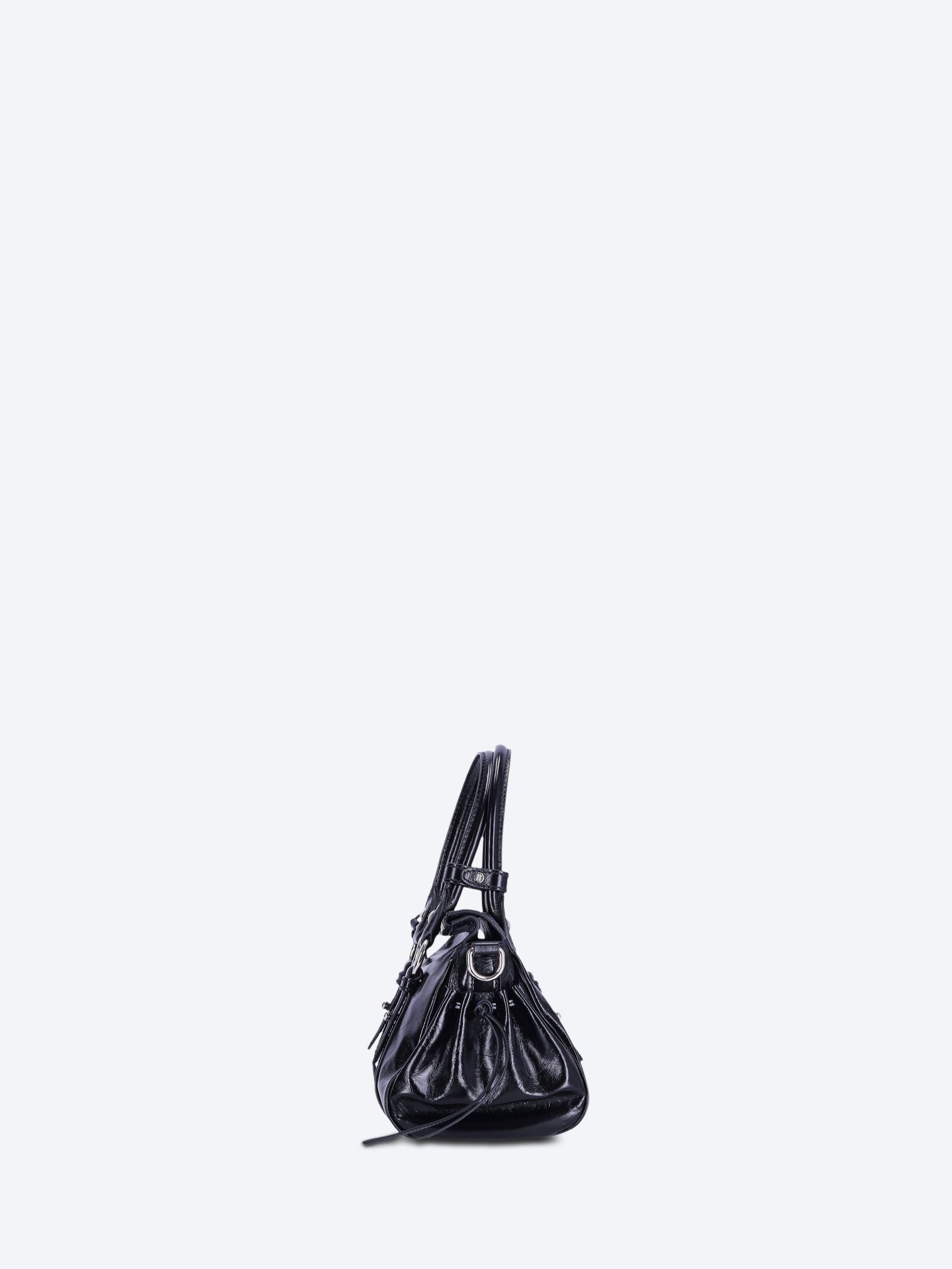 Glossy leather handbag 4