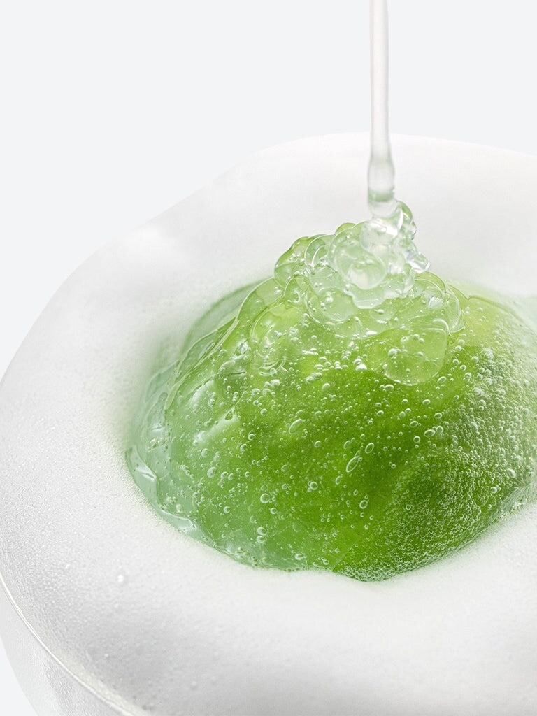 Green plum refreshing cleanser 100ml 2