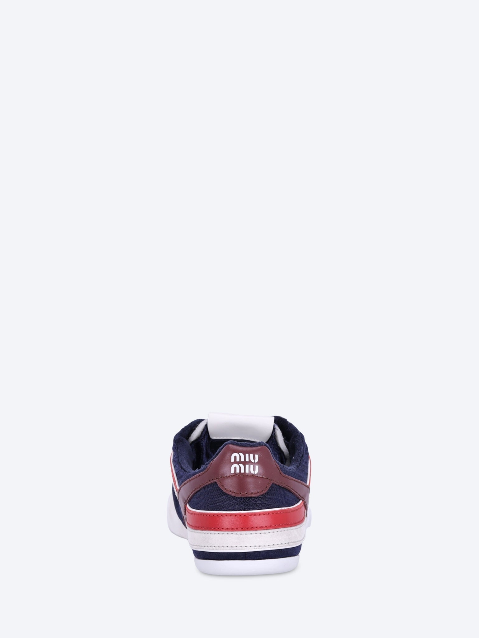 Gymnasium sneakers 5