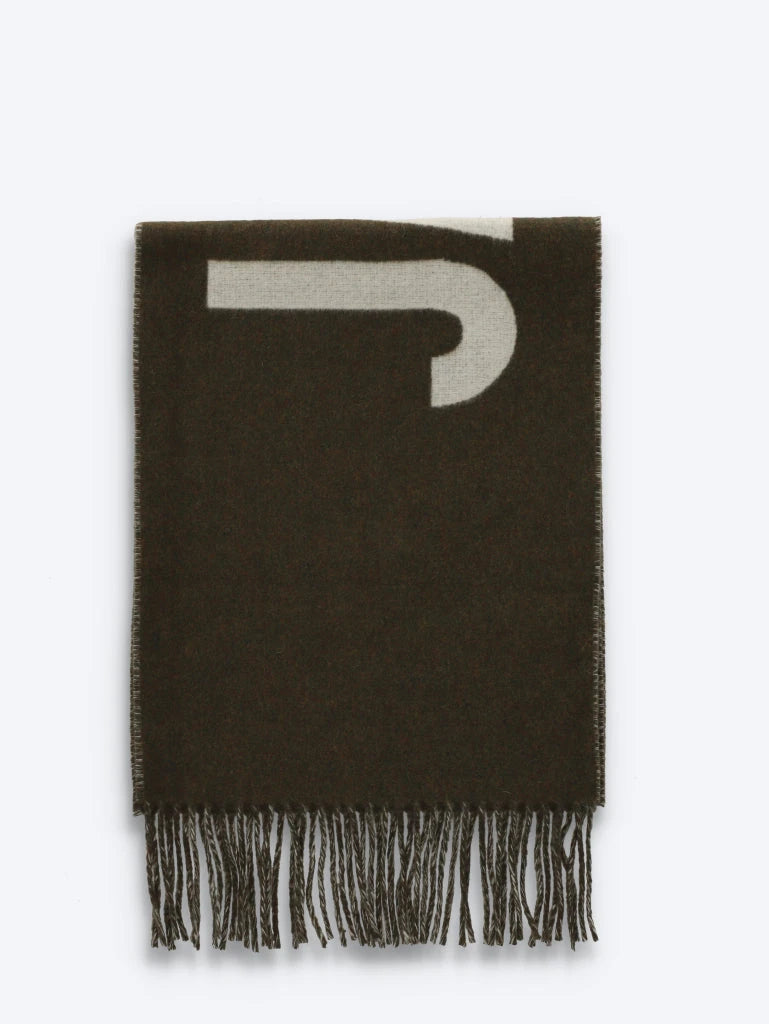 Jacquemus scarf 1
