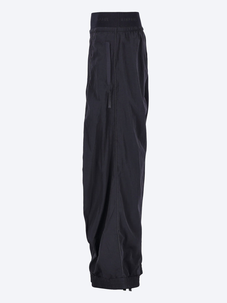 Knee shape trackpants 2