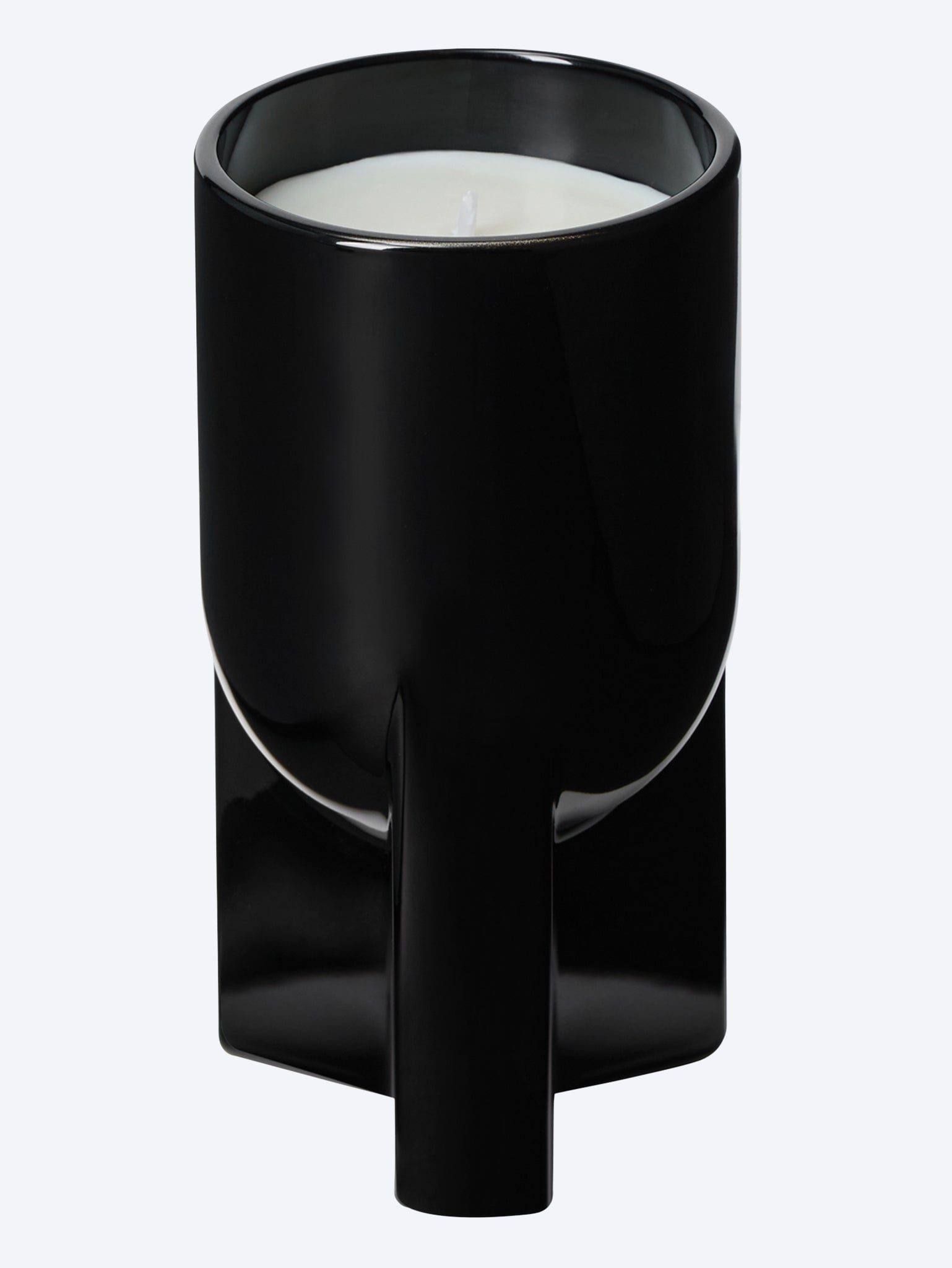 L apparition black scented candle 1