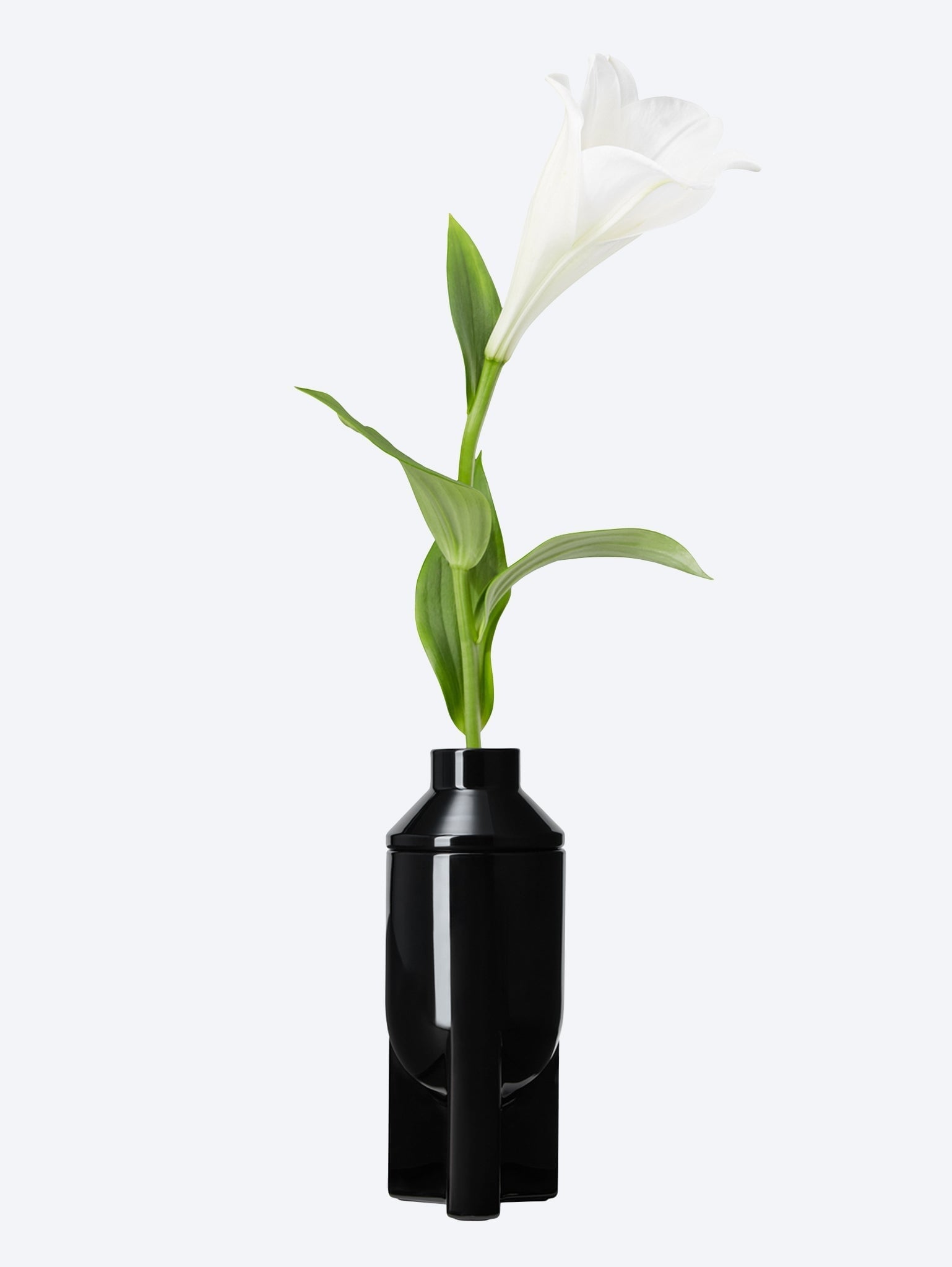 L apparition black scented candle 6