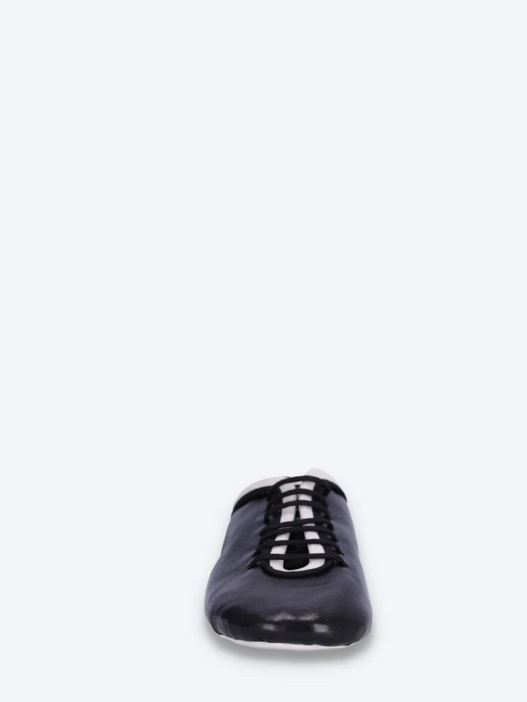 Schnürsneaker 3