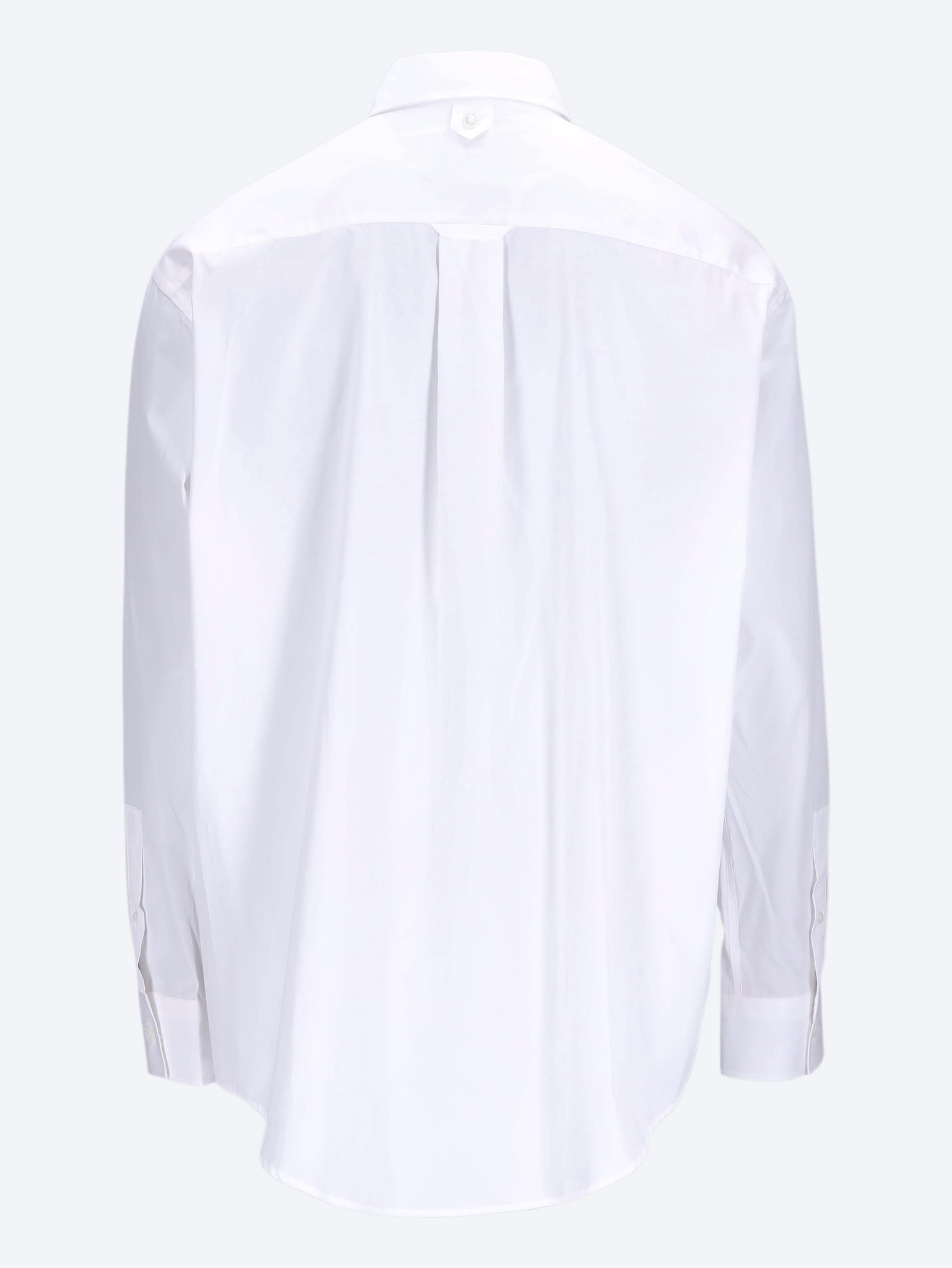 Chemise coupe large avec ami de coeur embossé sur la poche plaquée 3
