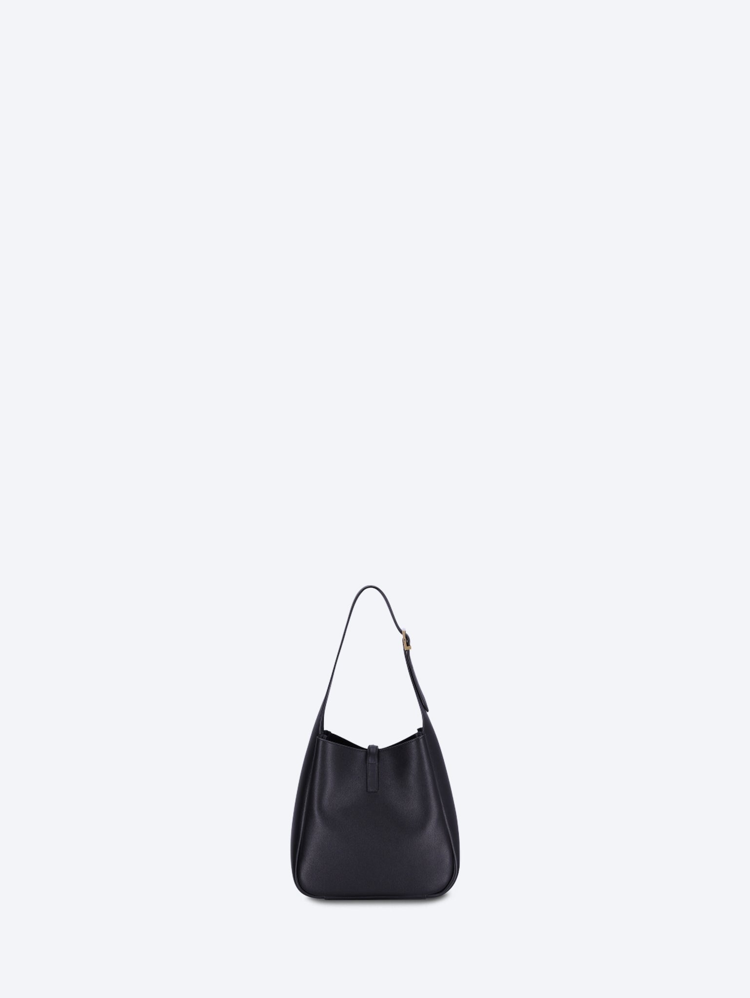 Le 5 a 7 supple small shoulder bag 4
