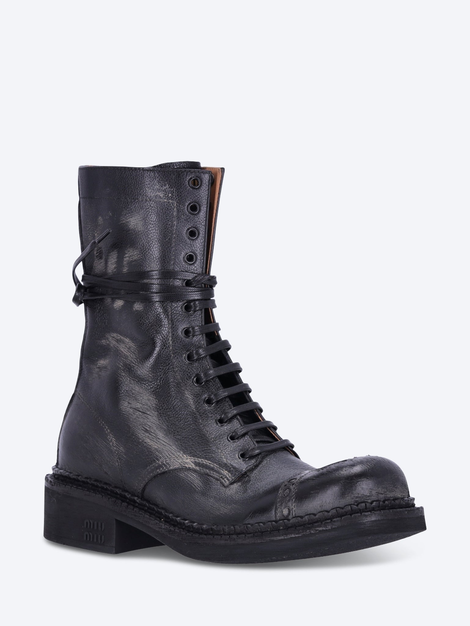 Bottes à lacets en cuir 2