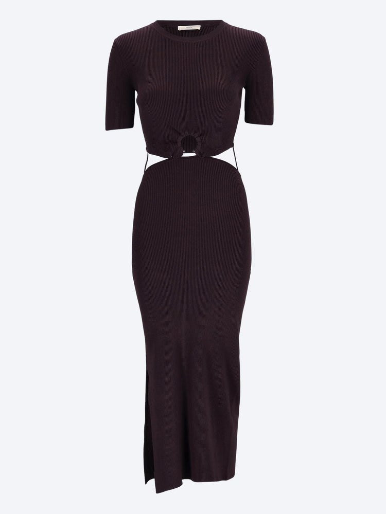 Lovell with ring long dress 1