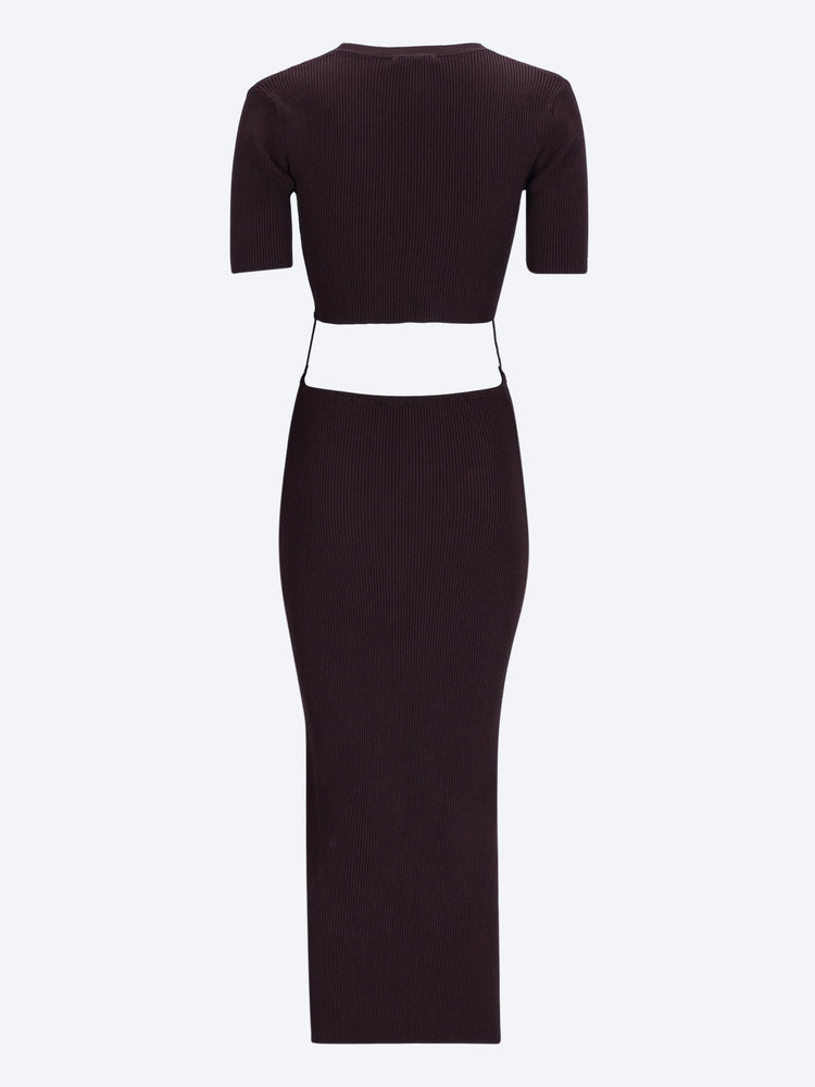 Lovell with ring long dress 2