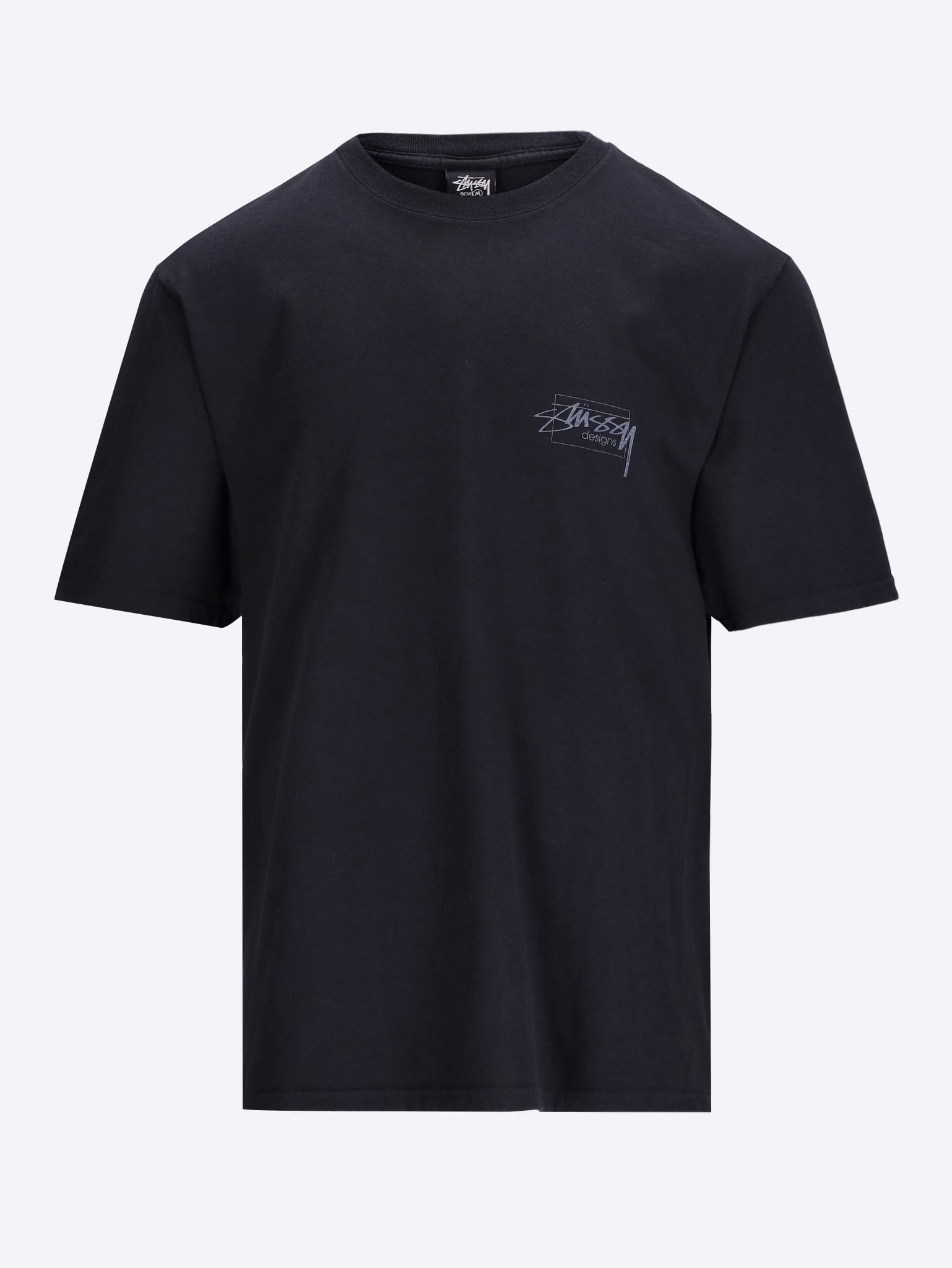 T-shirt teint à l'ère moderne 1