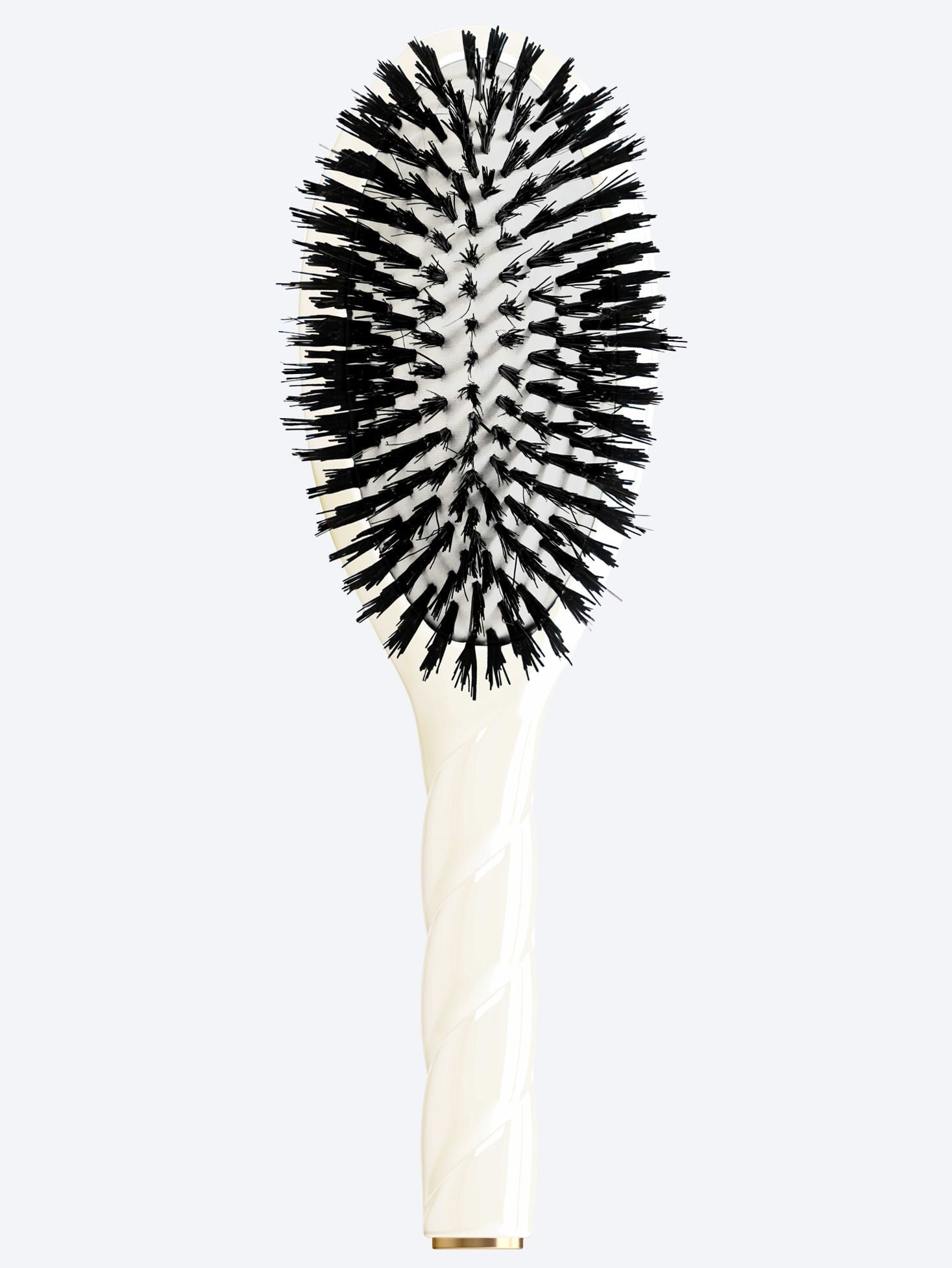 N.01 the universal large brush creamy white 1