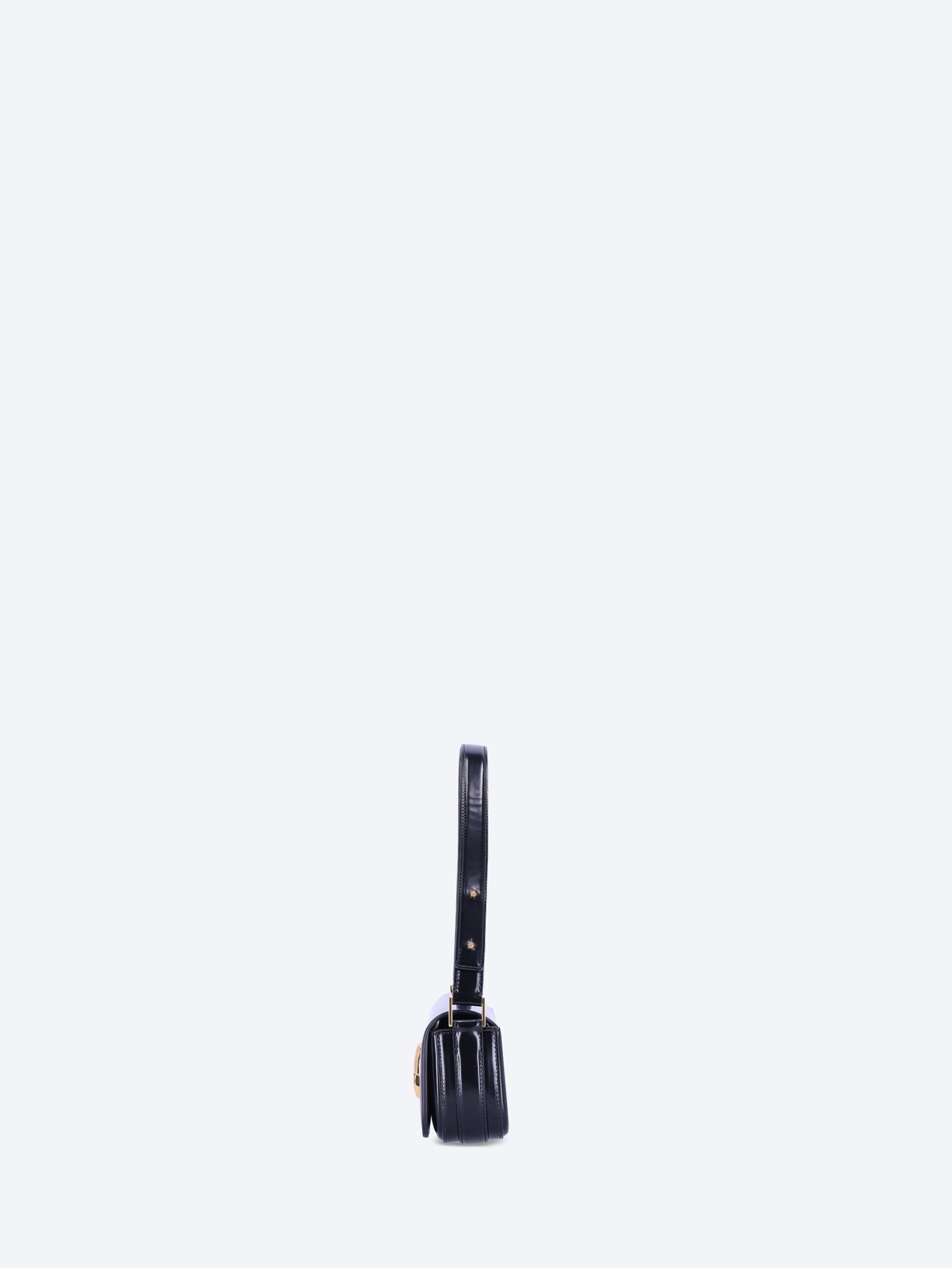 Patou lock baguette 3