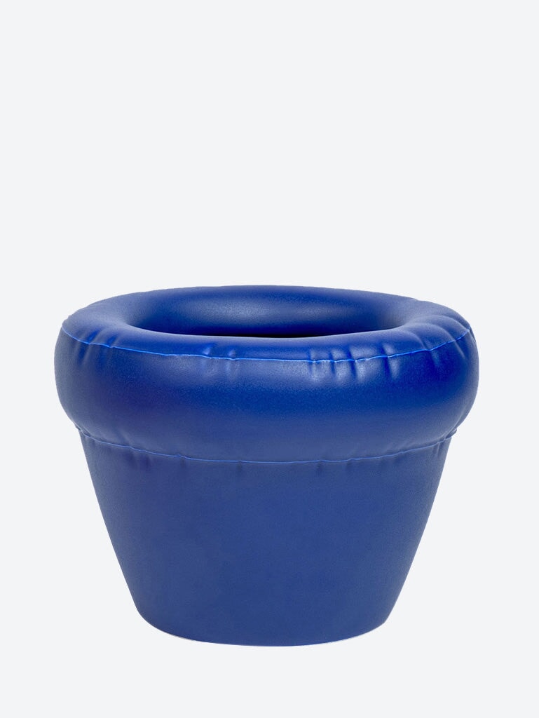 Planter pierre indigo 1