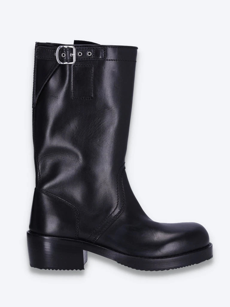 Rounded toe workwear boots 1