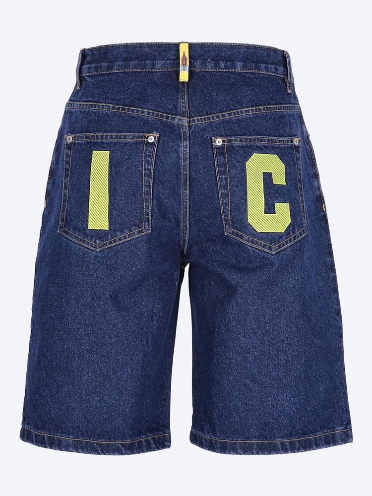 Short en denim de chien coulant 3