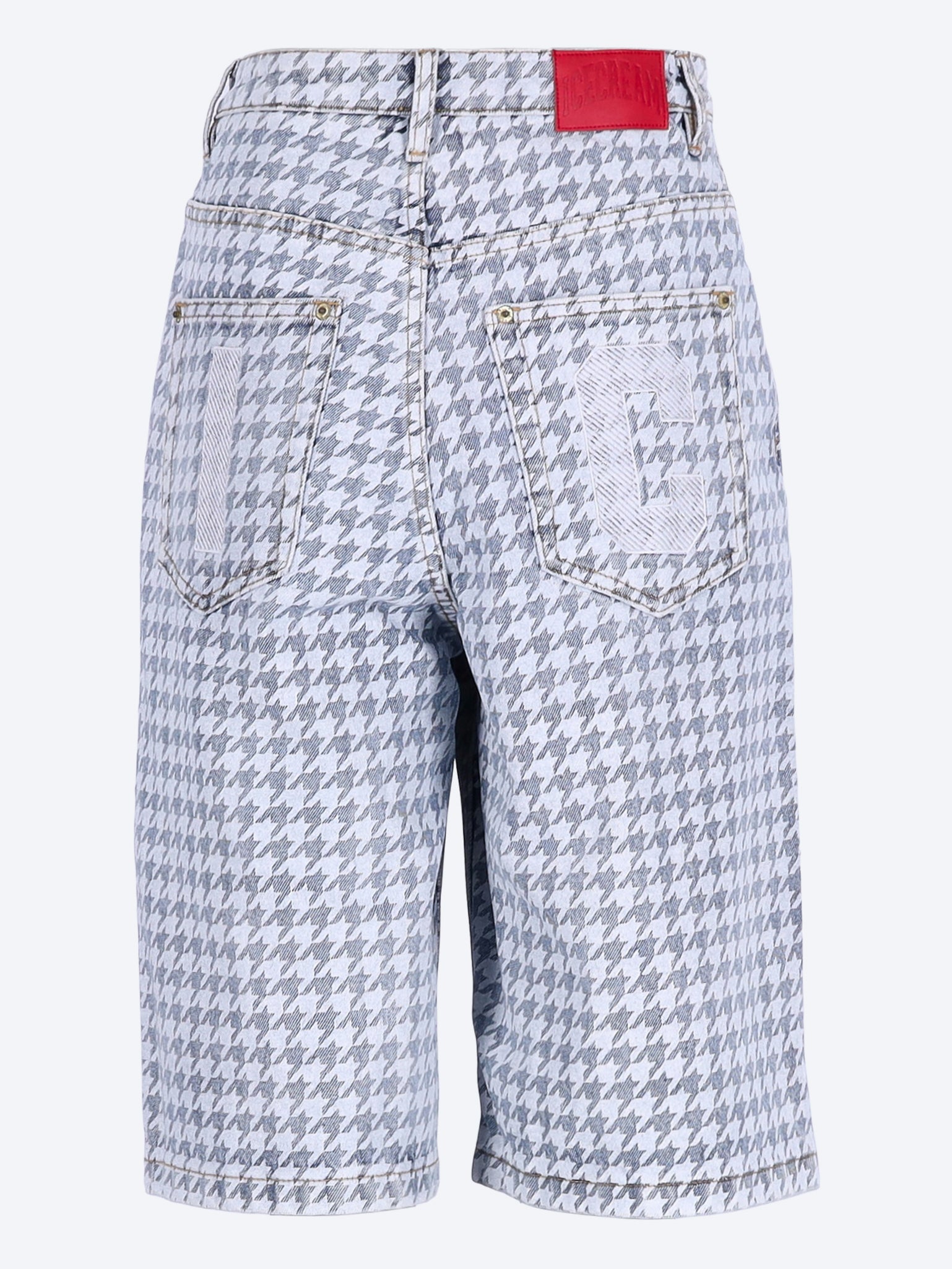 Short en denim de chien coulant 3