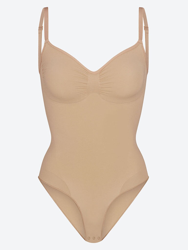 Nahtlos geformter, kurzer Body 1