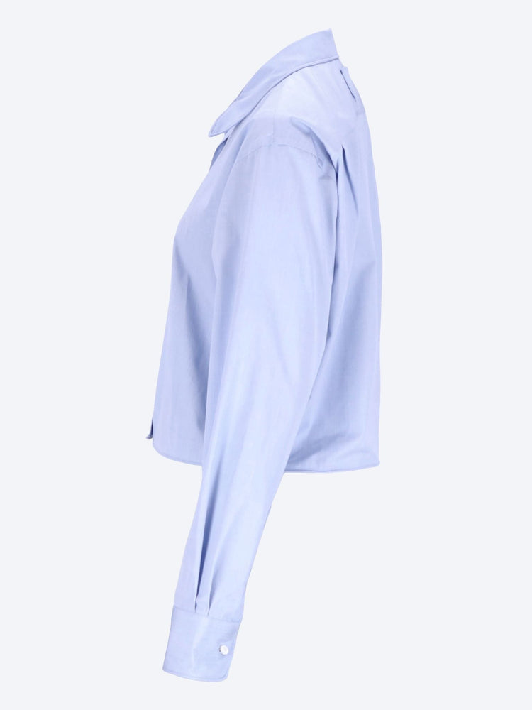 Shirt with mother-of-pearl buttons 2
