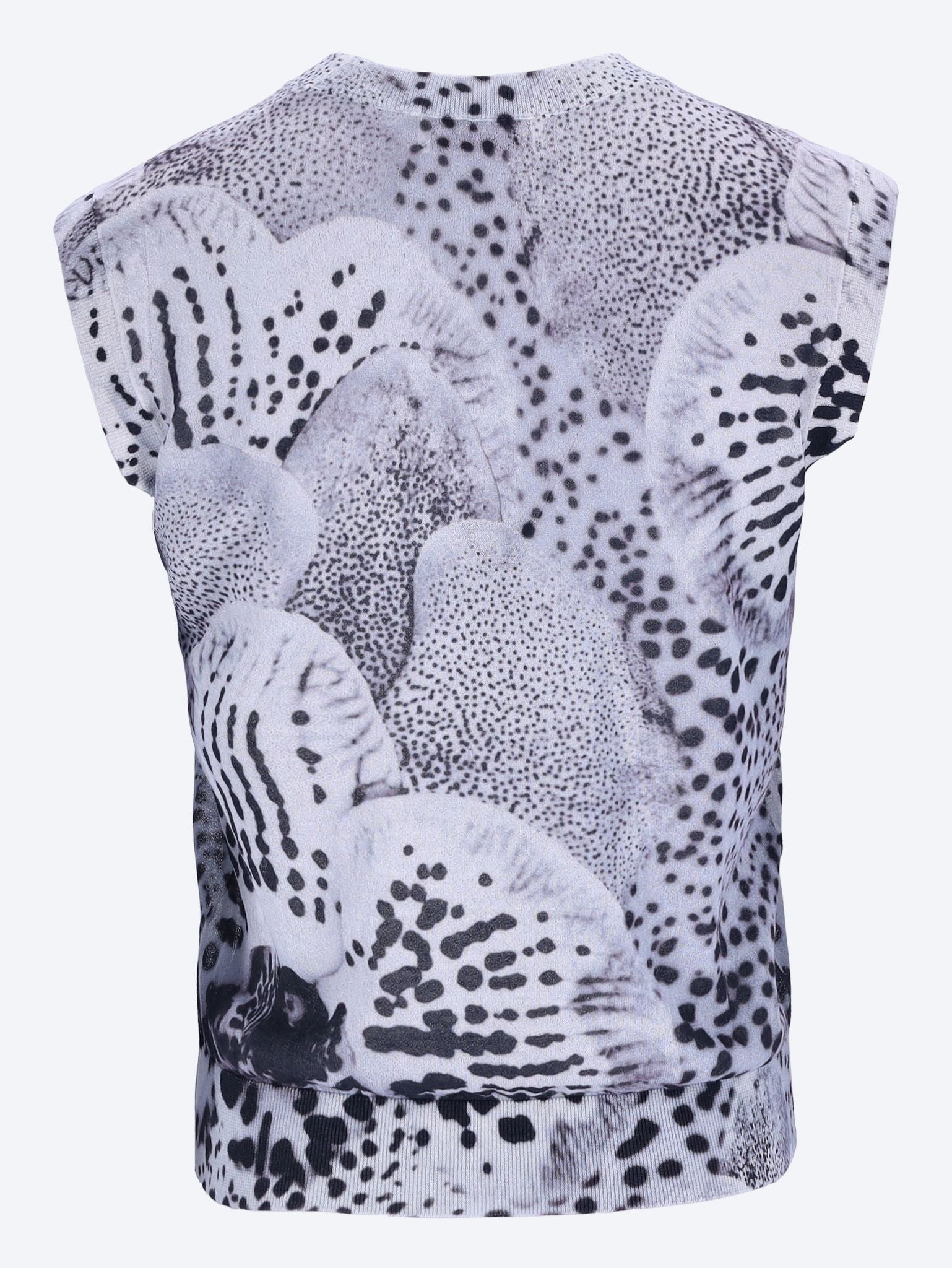 Sleeveless crewneck sweater 3