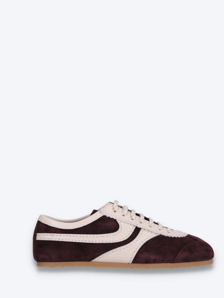 Schmaler Wildleder-Sneaker 1