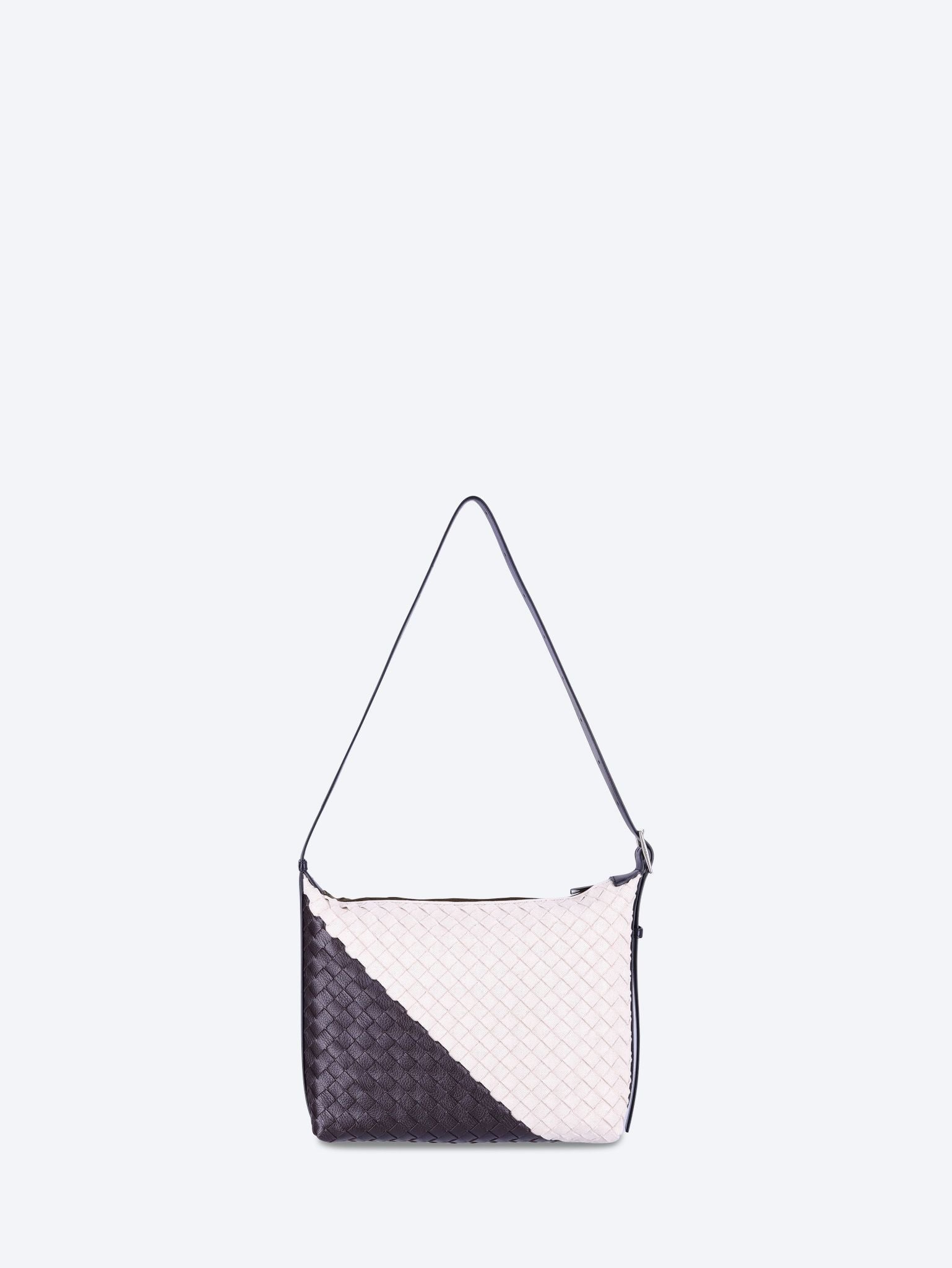 Small traveler 1