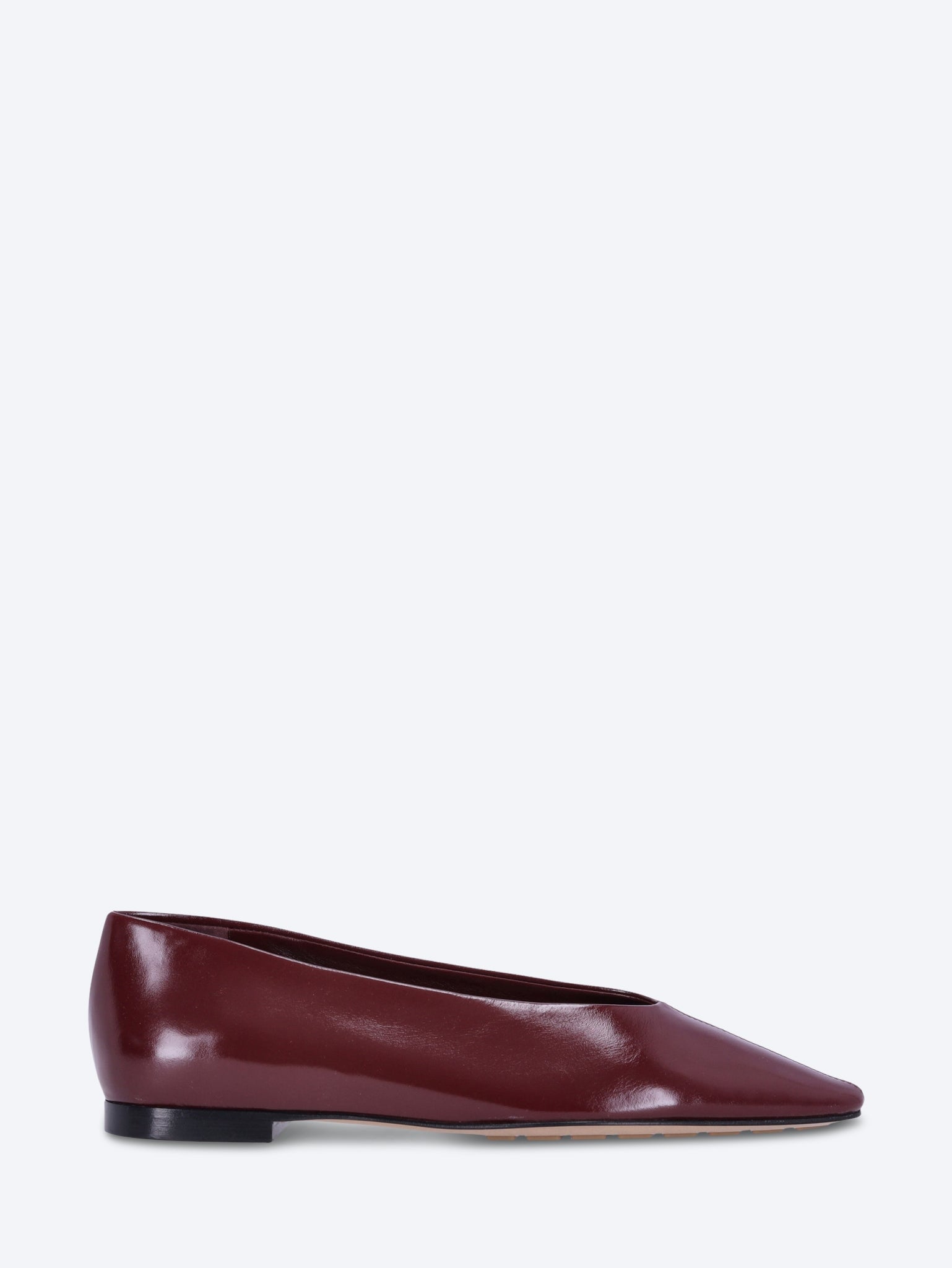 Sofia flat ballerina 1