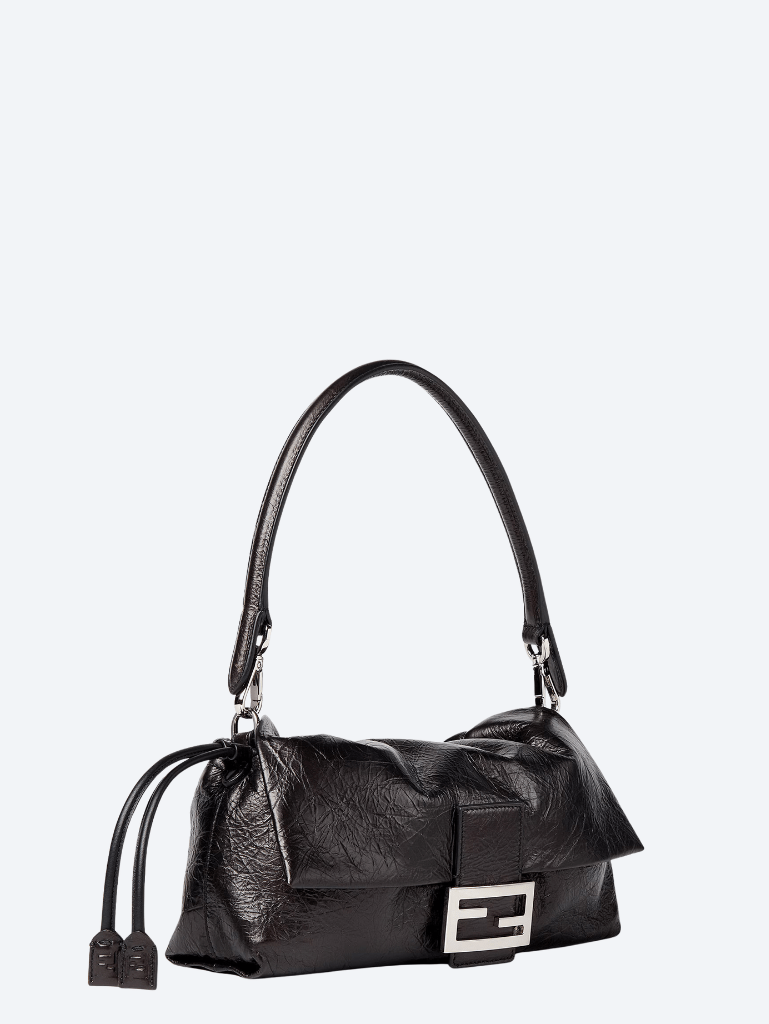 Weiche mittelgroße Baguette-Tasche 2