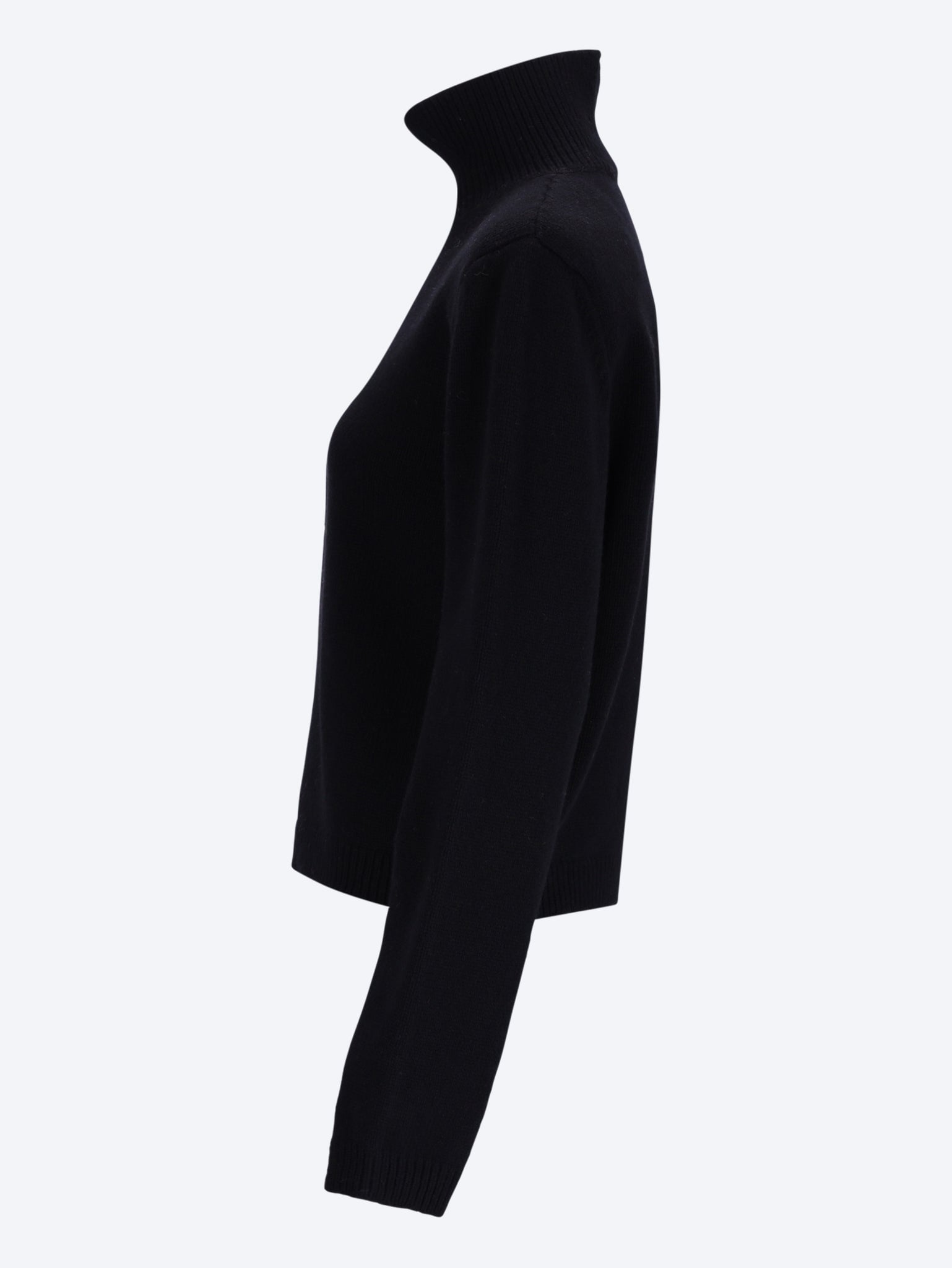 Statement shoulder turtleneck sweater 2