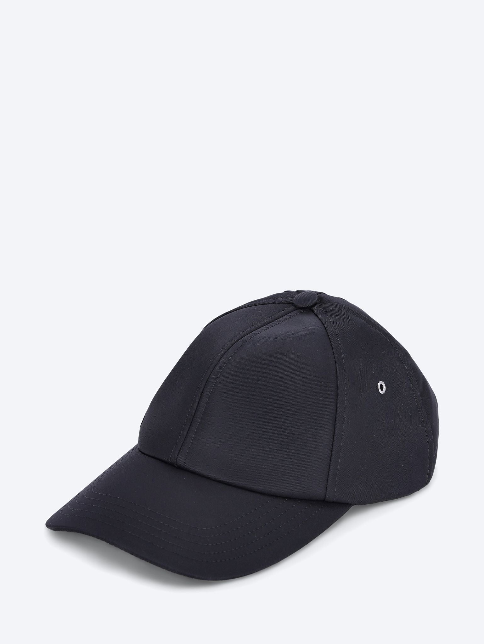The Ovalie cap 2