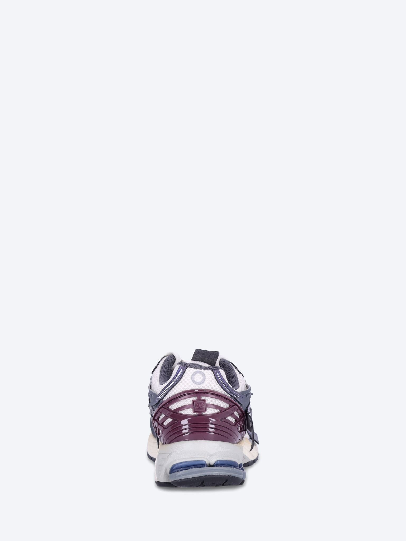 U1906anb sneakers 5