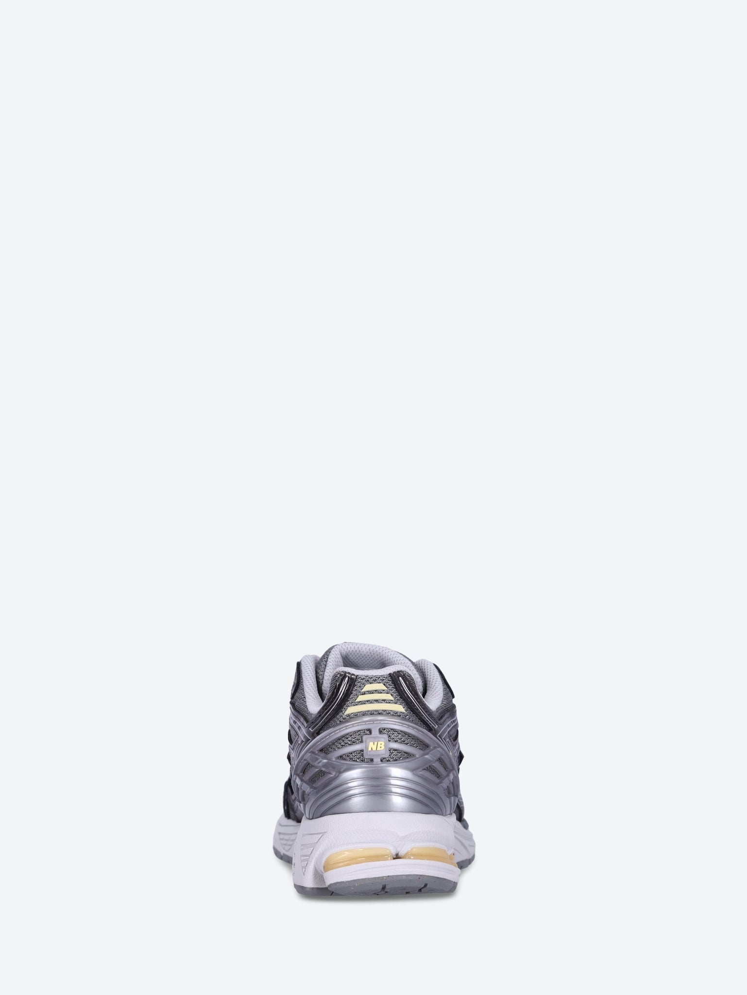 U1906rv1 sneakers 5
