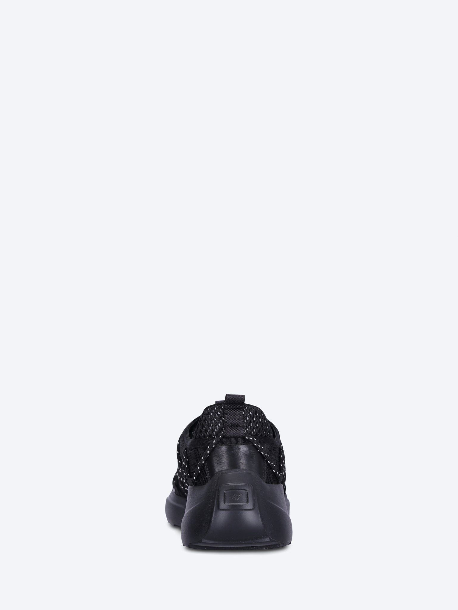 Viv on the run criss cross sneakers 5