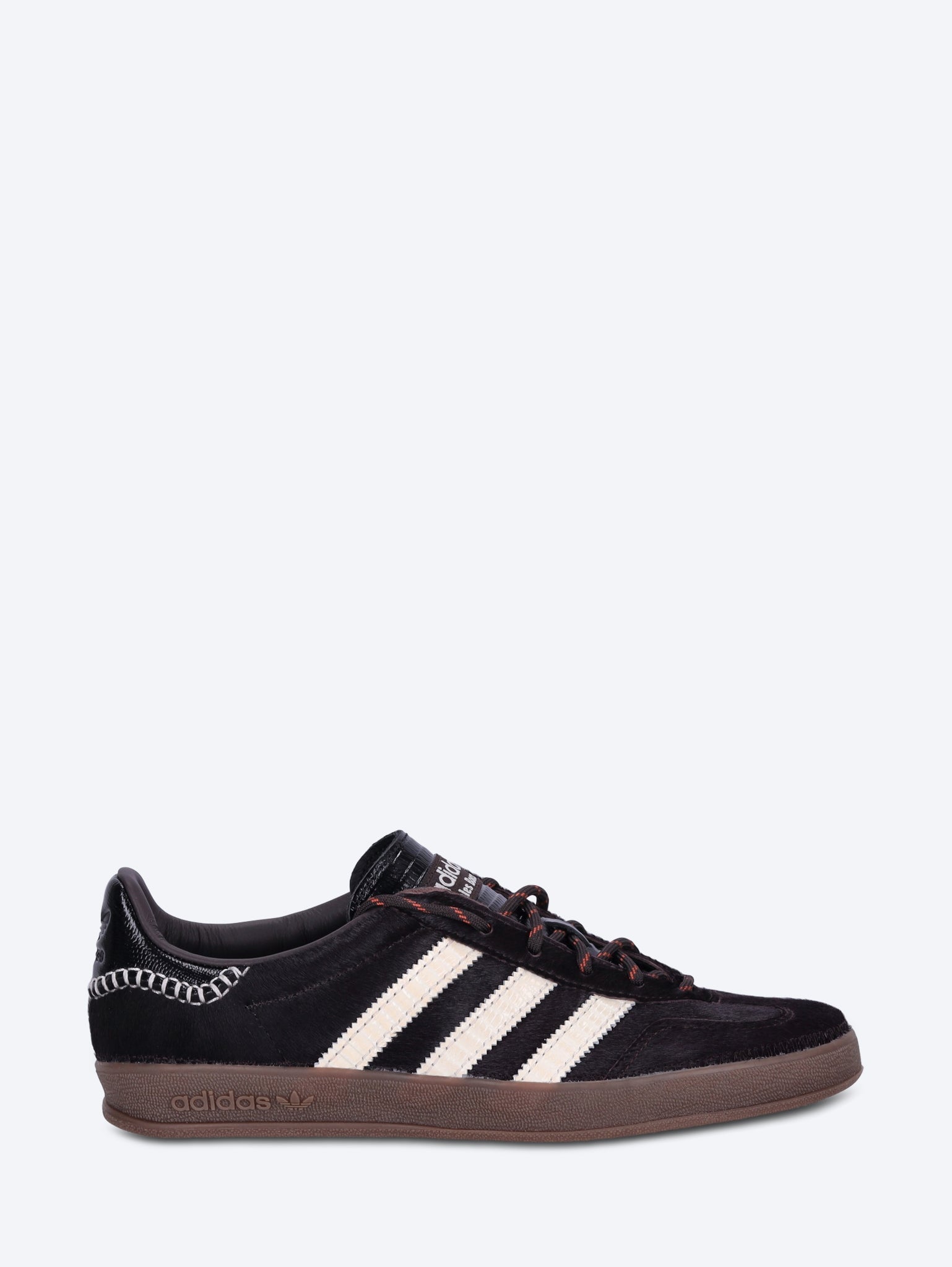 Wb gazelle pony sneakers 1