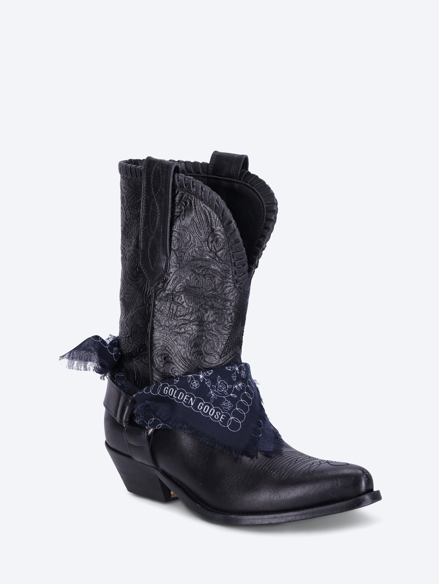 Wish Star Low mit geprägten Ledersneakern mit Fäden und Riemen 2