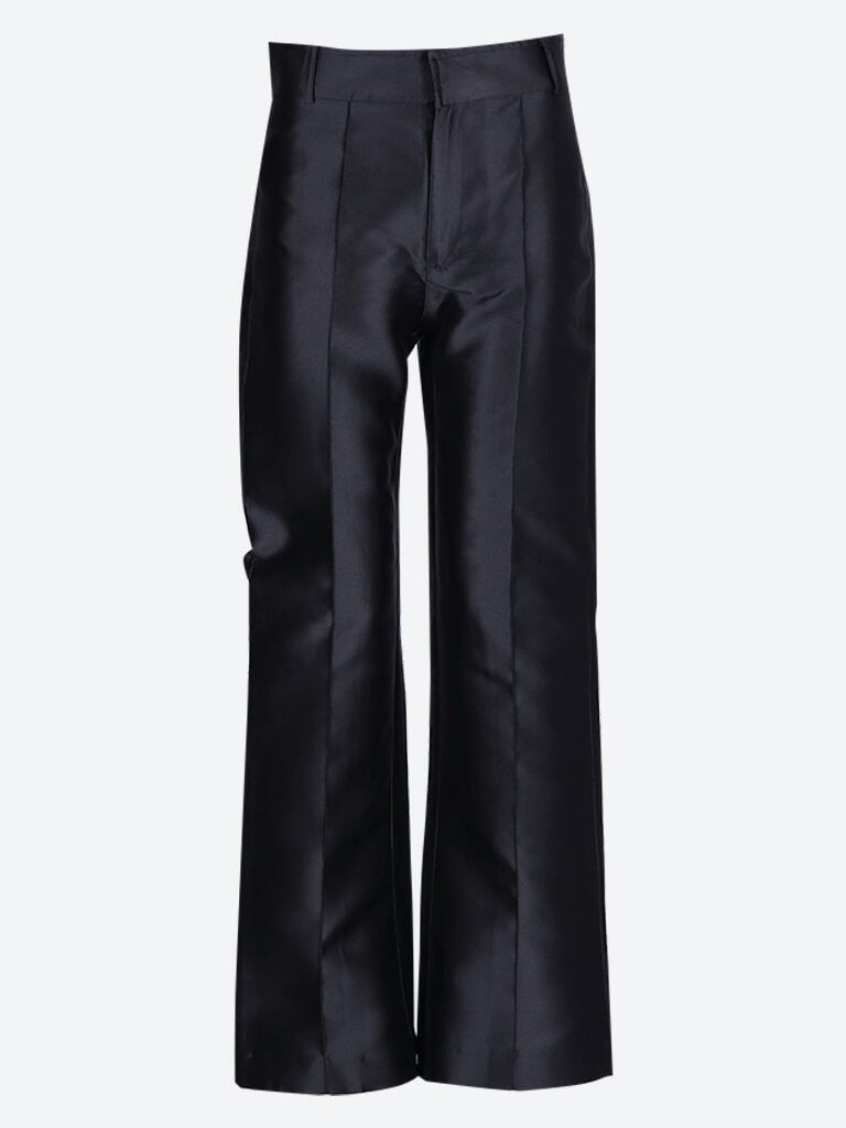 Yoshitomo elegante Hose 1